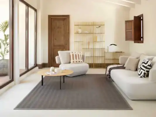 Küçük Odanın Büyük Gözükmesi İçin Hangi Halılar Tercih Edilmeli?