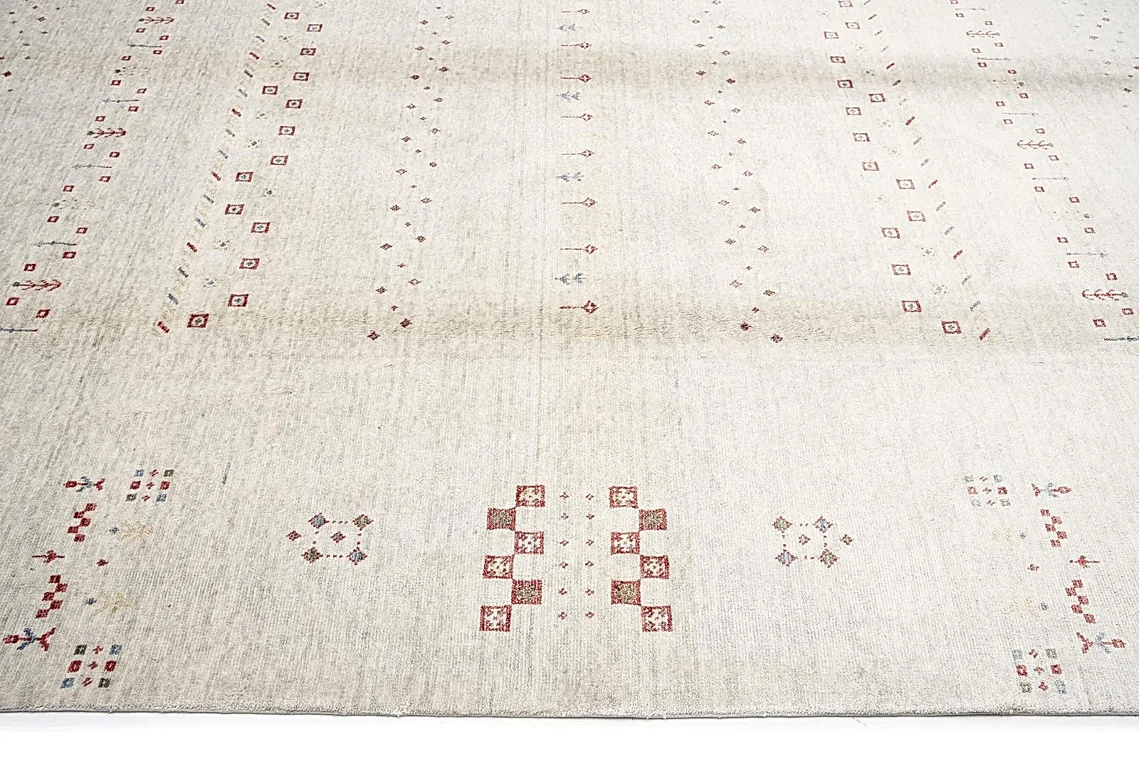 Öğretmenler Halı Zara Serisi Otantik Desenli Özel Tezgah Halısı ÖDEZ467