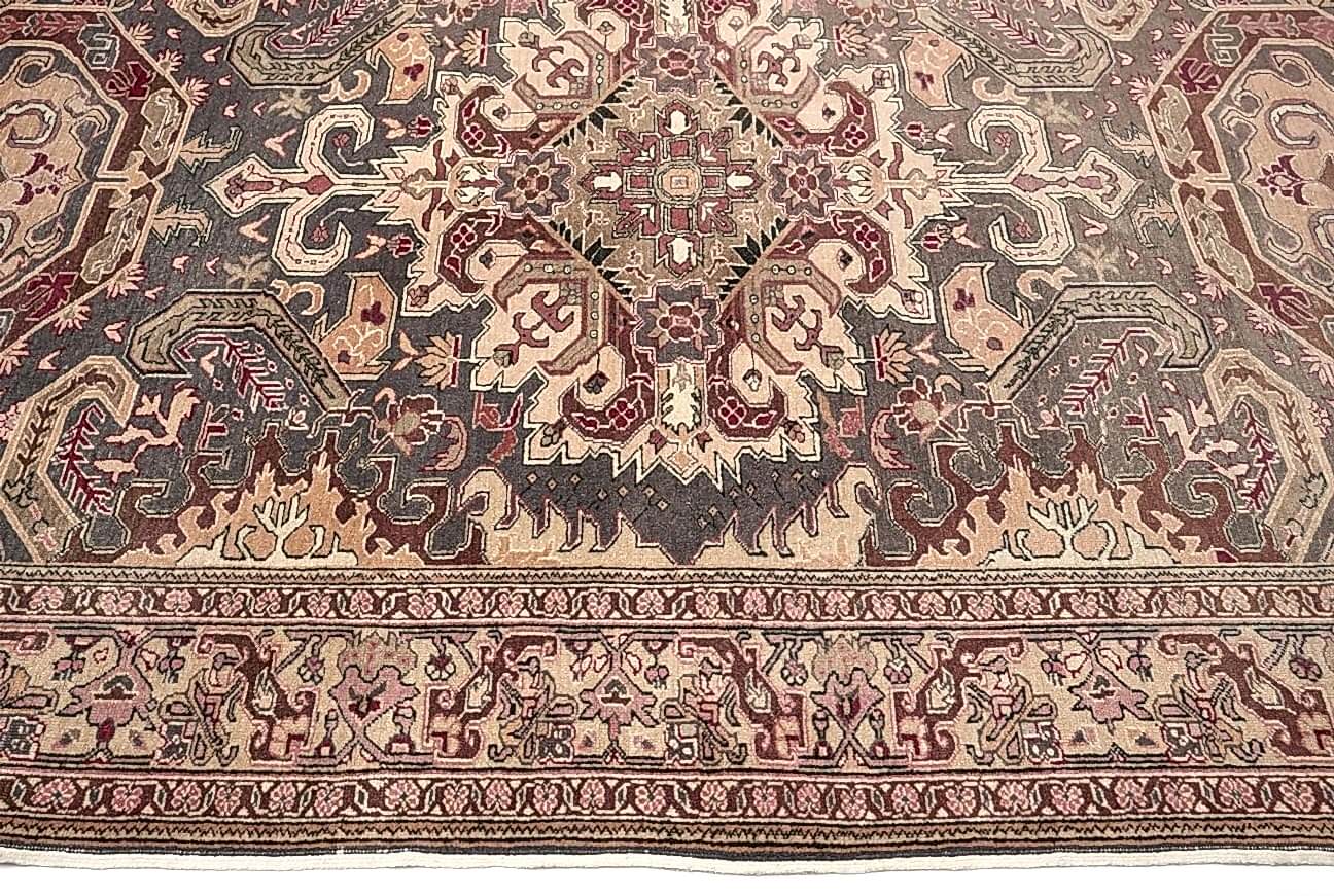 Öğretmenler Halı El Dokuma Bünyan Karyola ÖÇBK660