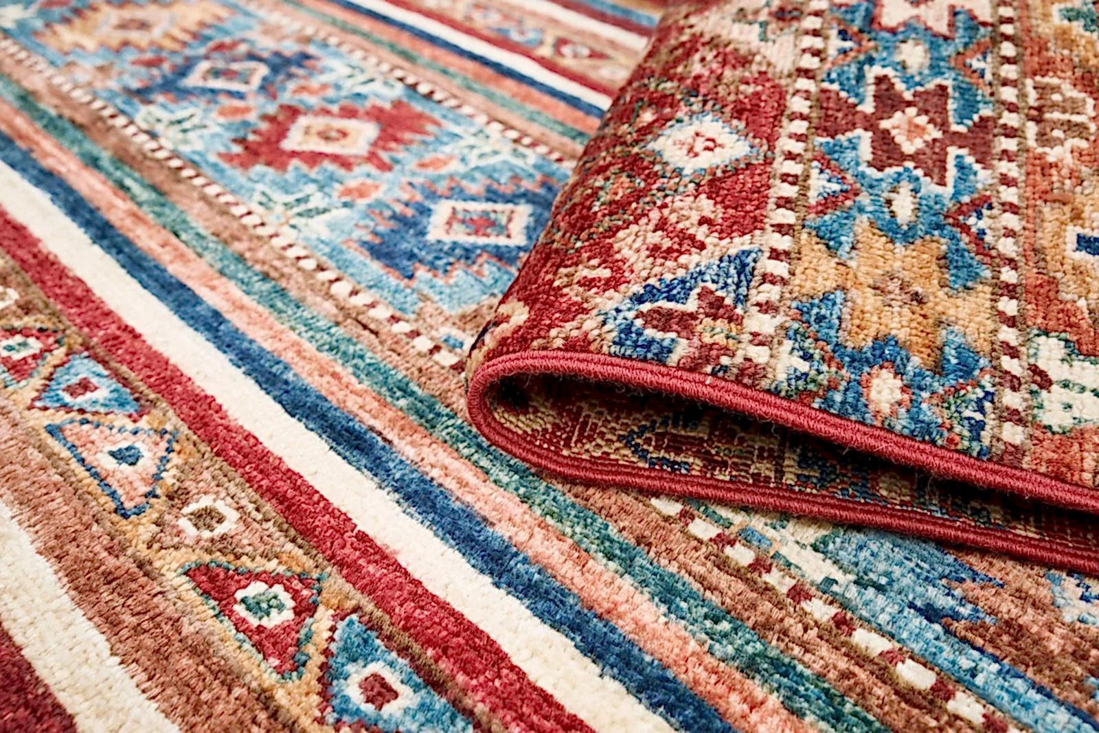 El Dokuma Bahtiyari Çok Renkli Yün ÖÇİB1068