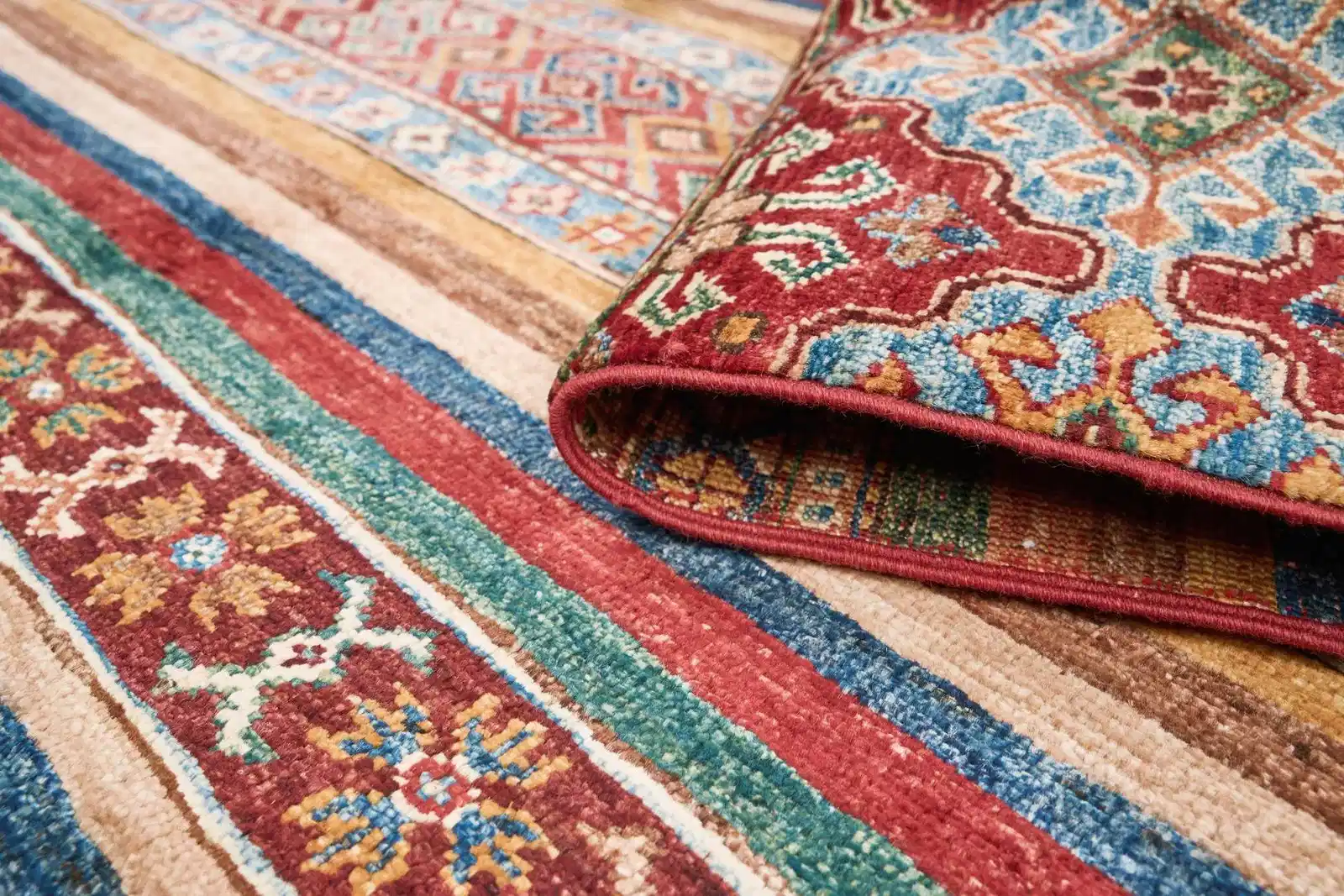 El Dokuma Bahtiyari Çok Renkli Yün ÖÇİB1071