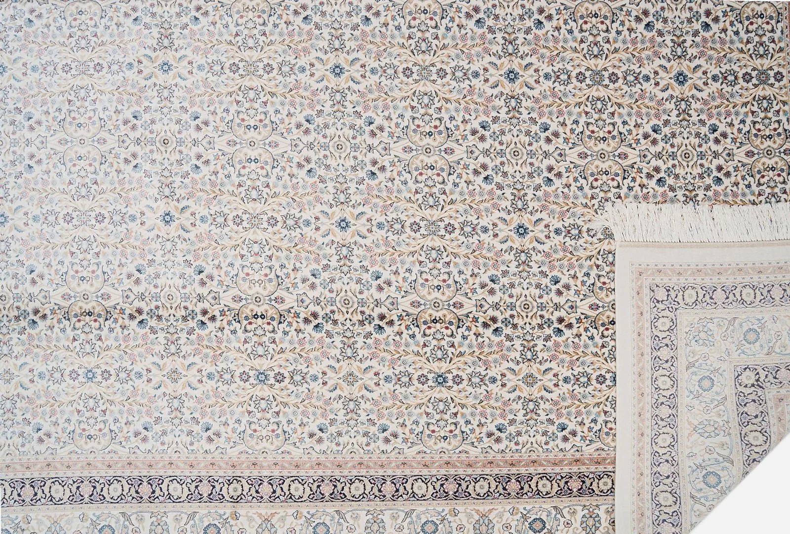 Makine İpek Jumeirah Krem Halı 6185