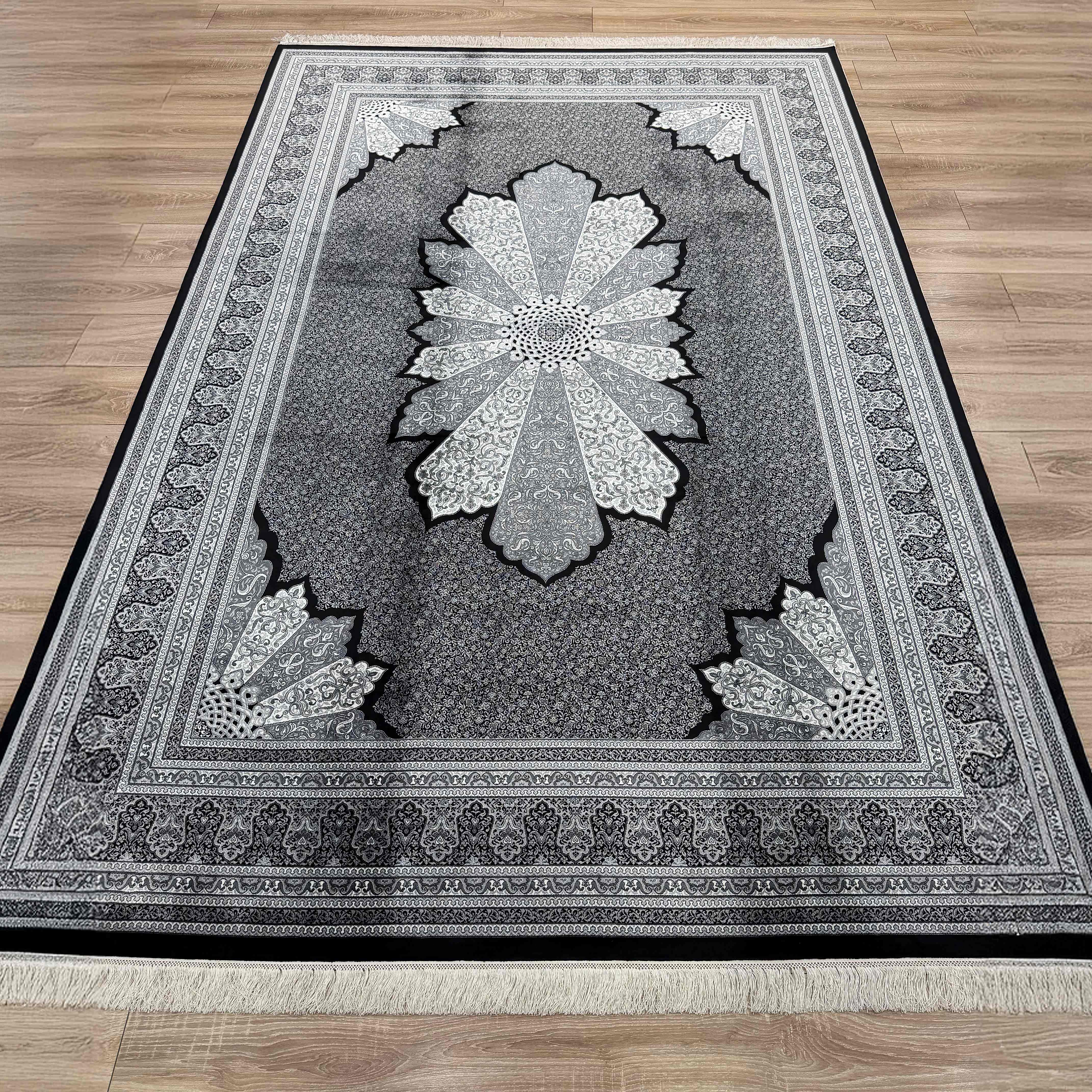 Makine İpek Siyah-Gri Halı 1166D