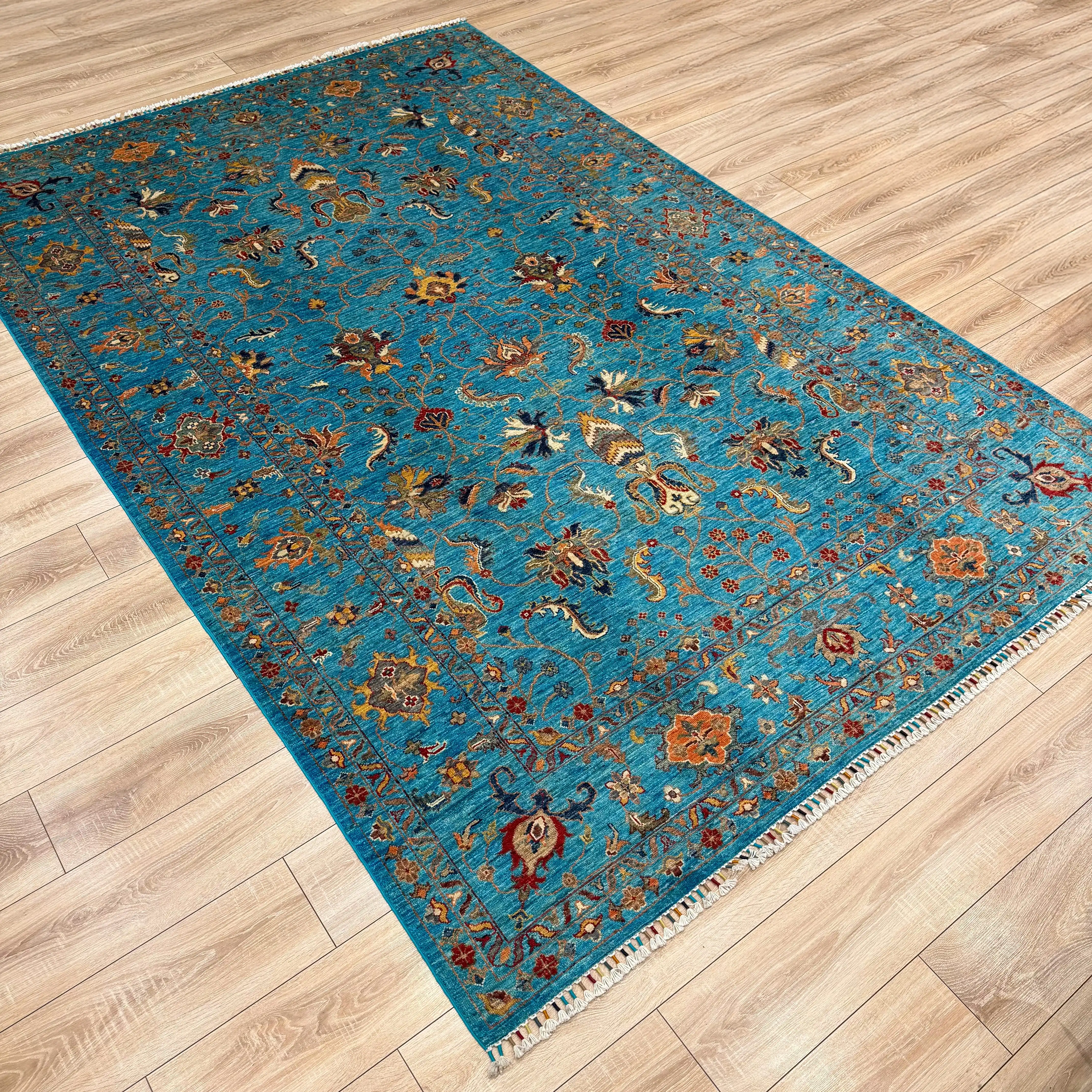 Öğretmenler Halı El Dokuma Mavi Sultani Öğretmenler Halı El Dokuma Mavi Sultani